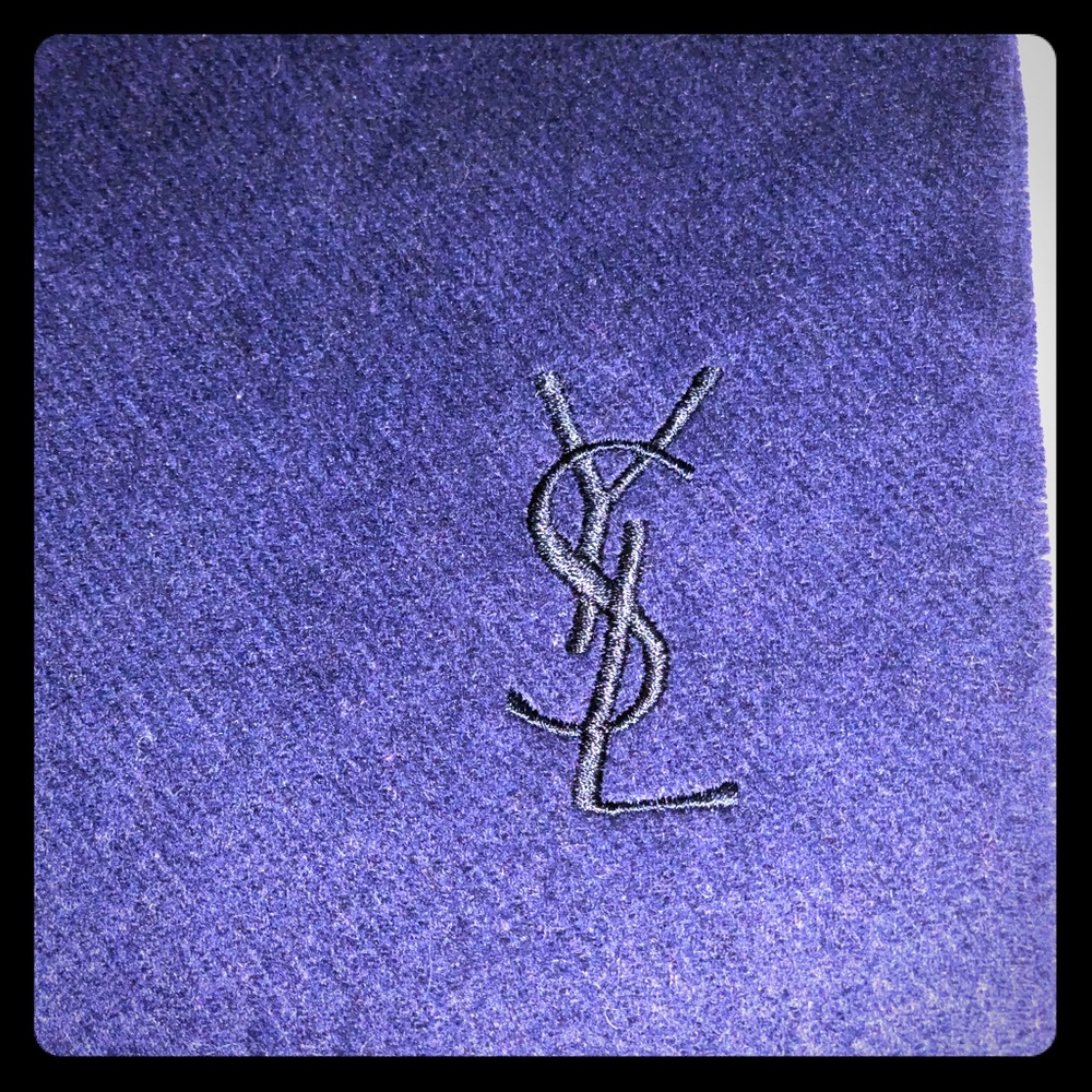 NWOT Yves Saint Laurent Wool Cashmere scarf Navy